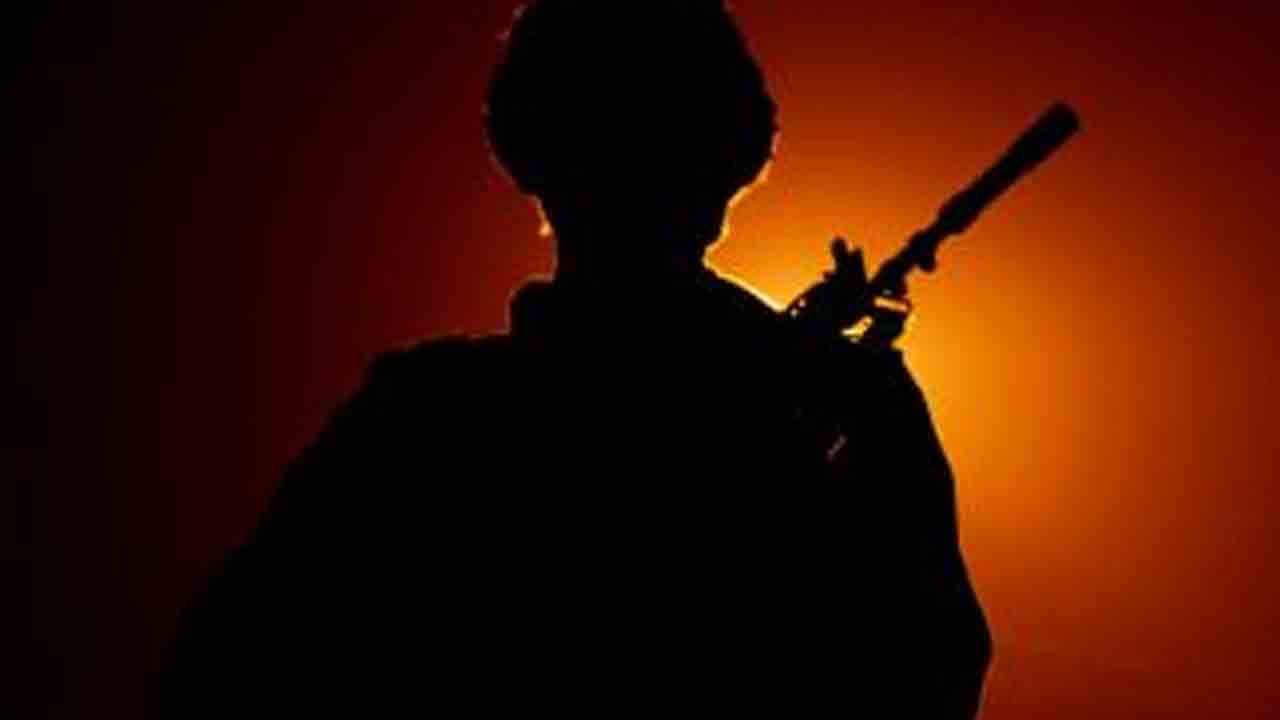 సీఆర్‌పీఎఫ్‌ జవాన్‌ ఆత్మహత్య