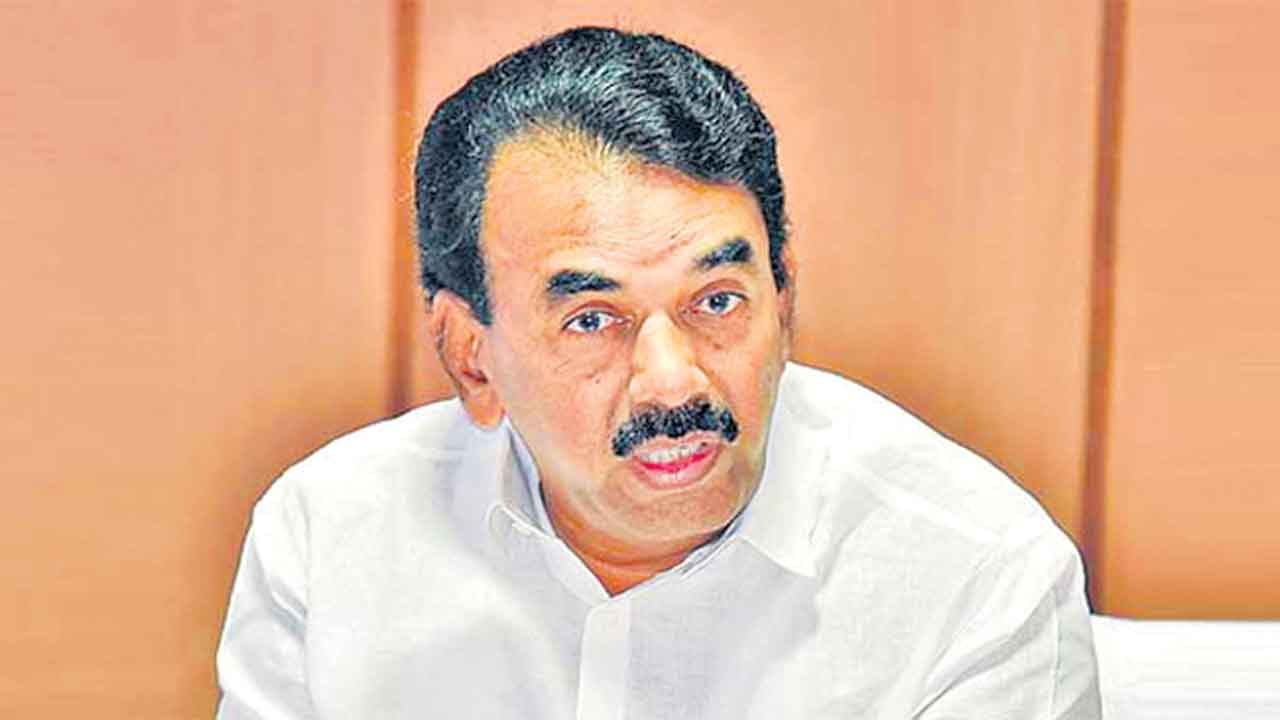 నా మాటకు విలువ లేదా?