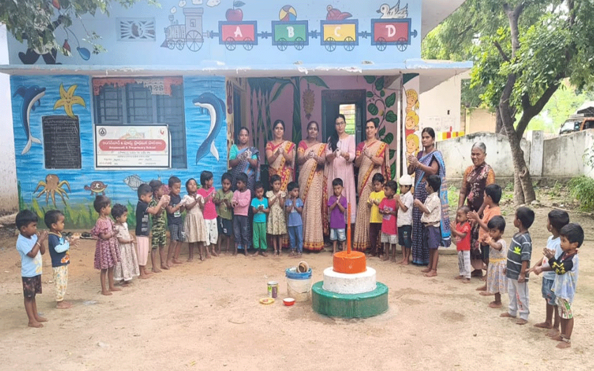 Motokondur : చిన్న‌త‌నంలోనే పరిశుభ్రతపై అవగాహన కల్పించాలి : ఐసిడిఎస్ సూపర్‌వైజ‌ర్ జ్యోతి