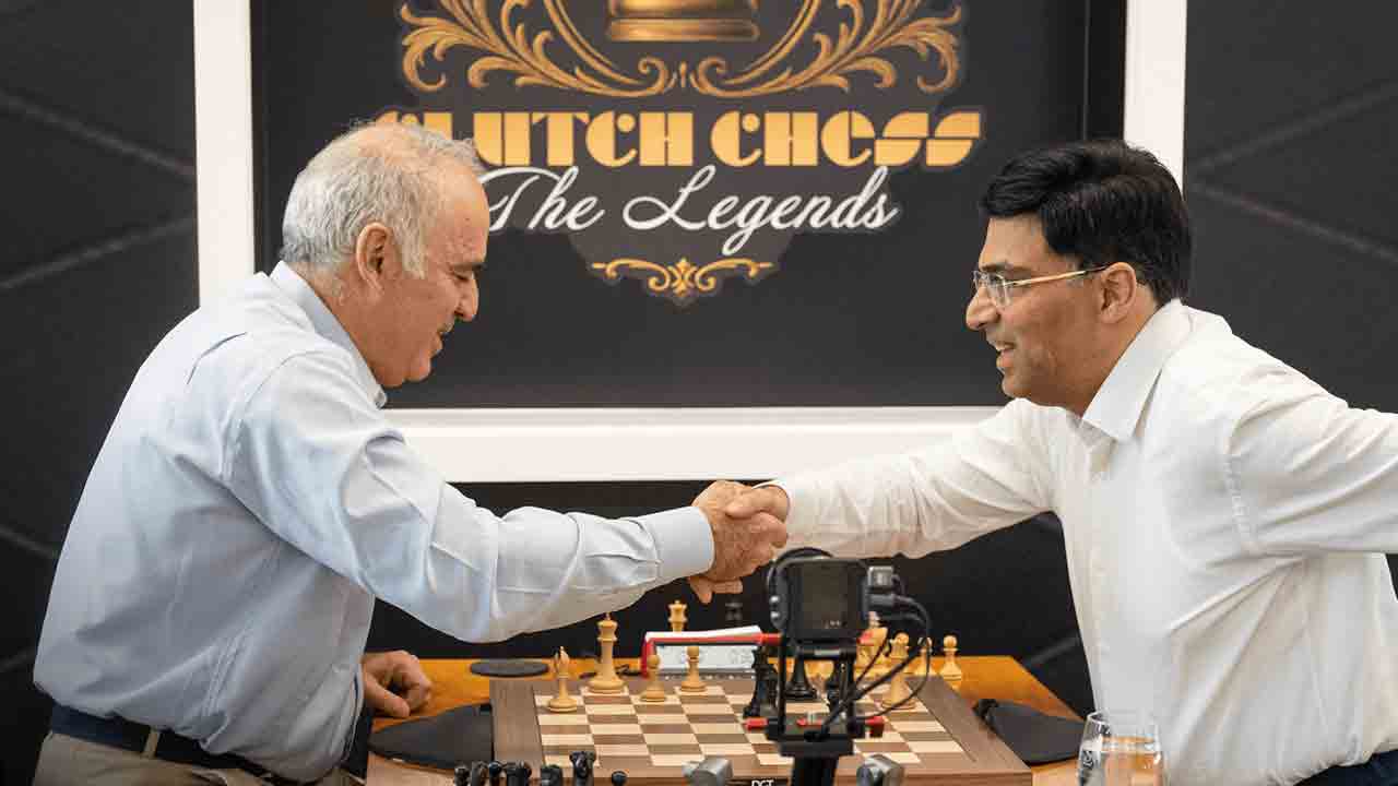 కాస్పరోవ్‌ ముందంజ