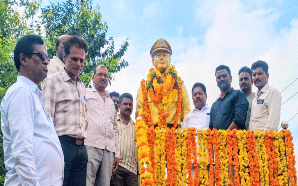 Kattangur : కట్టంగూర్‌లో ఘనంగా అమరవీరుల సంస్మరణ దినోత్సవం