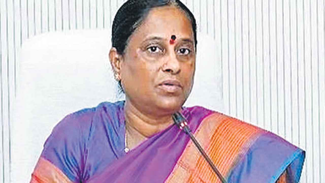 సీఎంకు మంత్రి సురేఖ క్షమాపణలు