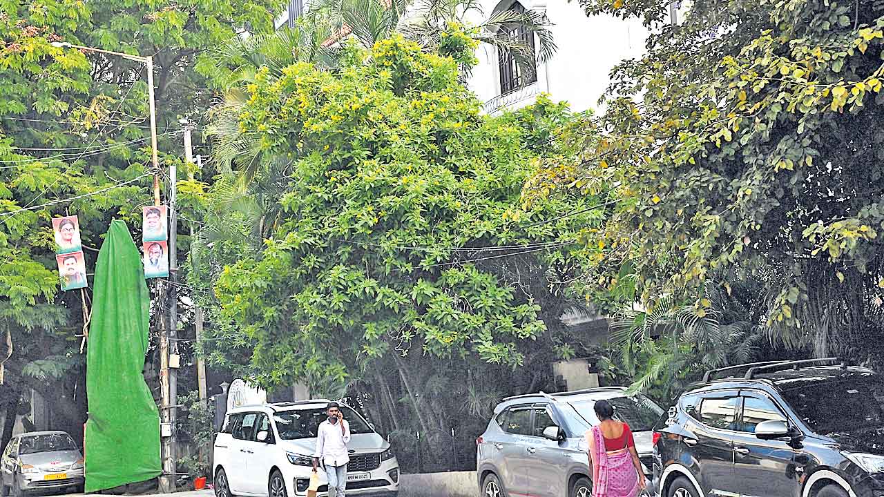 ఇంటెనక నా సామి!.. సెటిల్‌మెంట్ల గుట్టు రట్టుచేసిన గన్‌ పాయింట్‌.. కొండంత వాటా దగ్గరే లొల్లి!