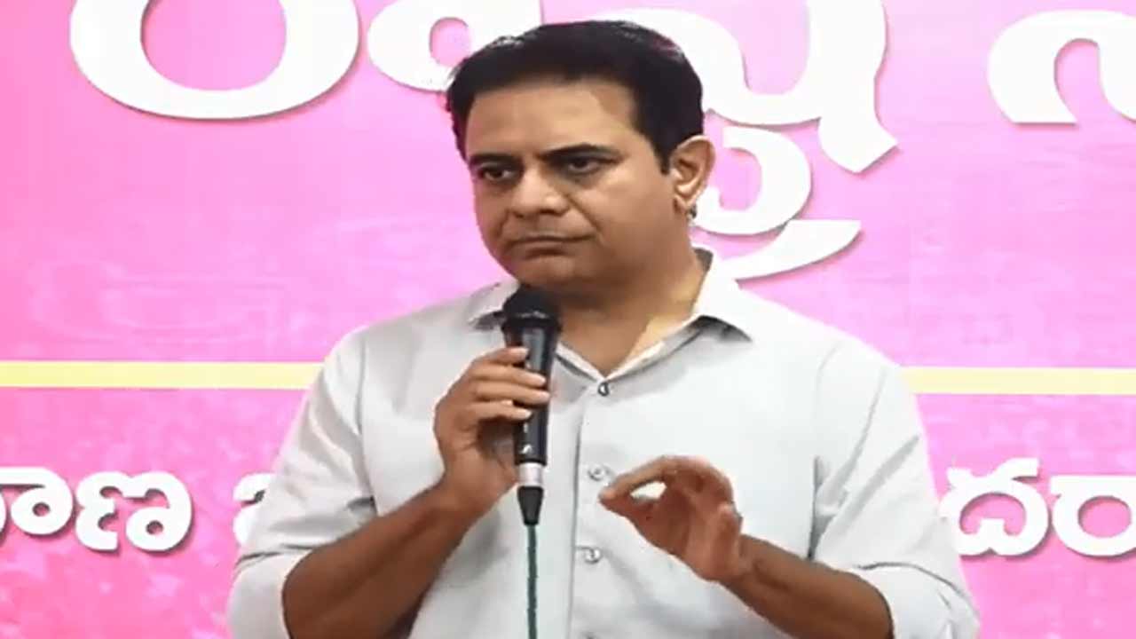 KTR | కారుకు, బుల్డోజర్‌కు మధ్య పోటీ నడుస్తోంది: కేటీఆర్‌