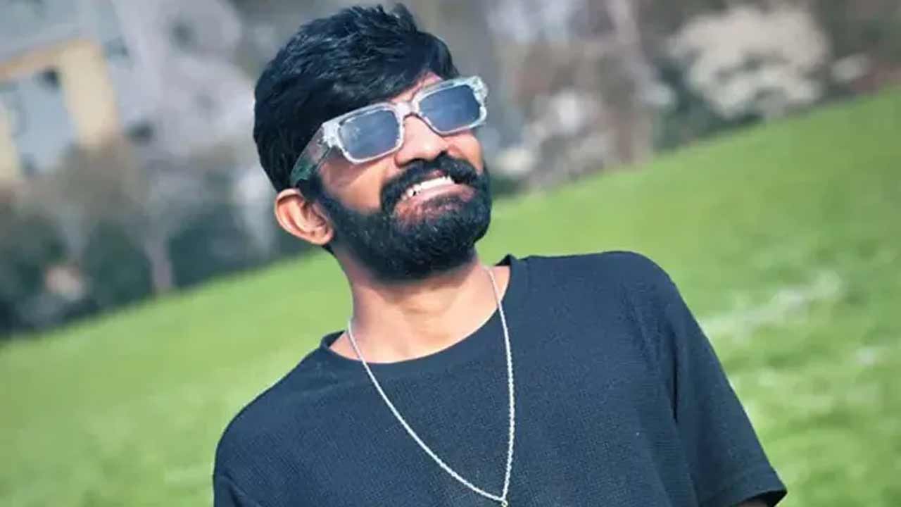 లండన్‌లో గుండెపోటుతో జగిత్యాల యువకుడు మృతి