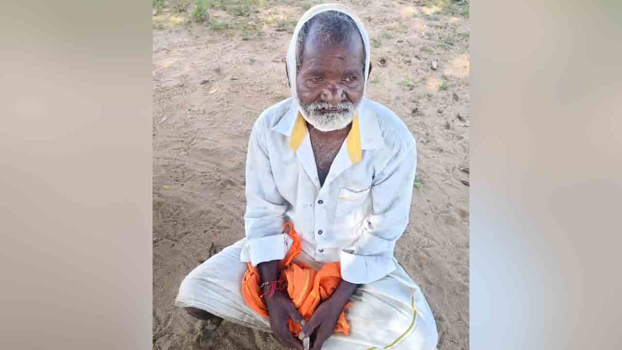 Malthal | కొత్త గార్లపల్లిలో దొంగల బీభత్సం.. అడ్డొచ్చిన ఇంటి యజమానిపై దాడి