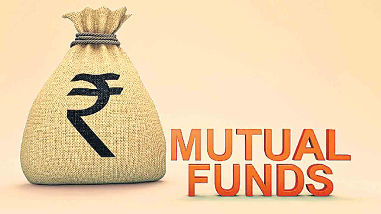 ఎంఎఫ్‌లకు తగ్గుతున్న గిరాకీ.. ఈక్విటీల్లోకి క్షీణిస్తున్న పెట్టుబడులు