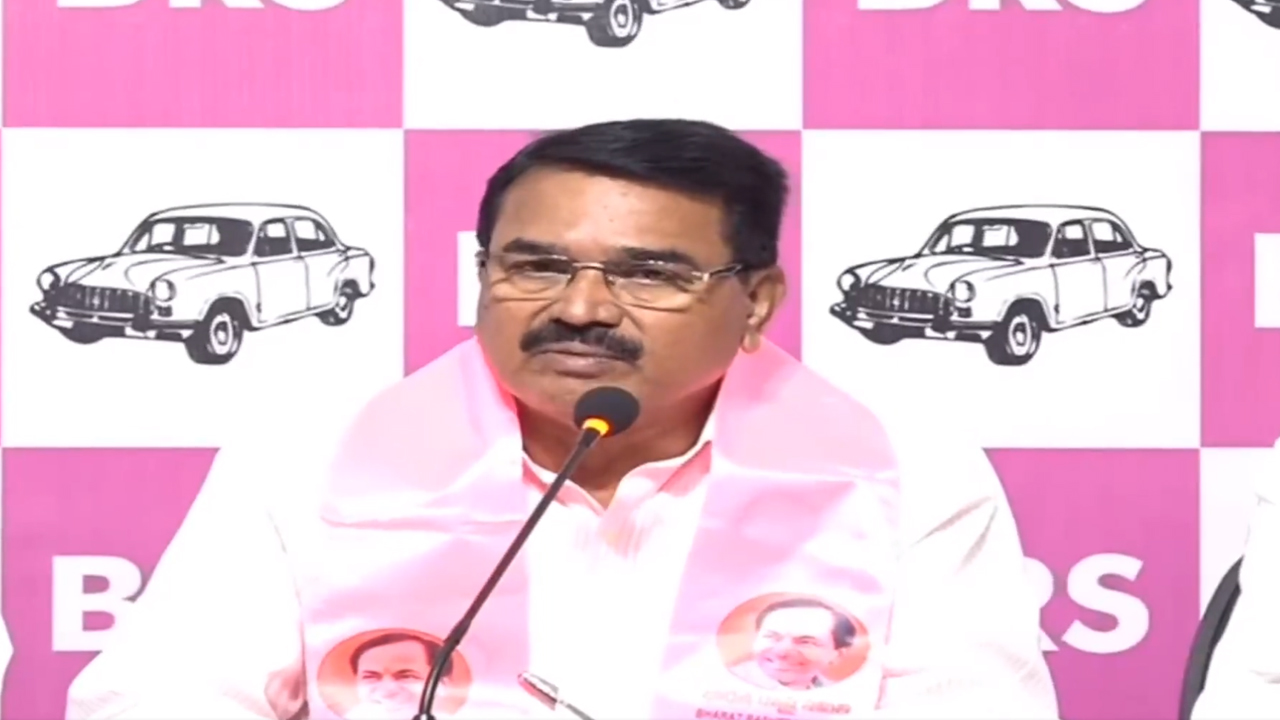 Niranjan Reddy | రాష్ట్రంలో సొంత రాజ్యాంగం అమలు చేస్తున్న కాంగ్రెస్ సర్కార్: మాజీ మంత్రి నిరంజన్ రెడ్డి