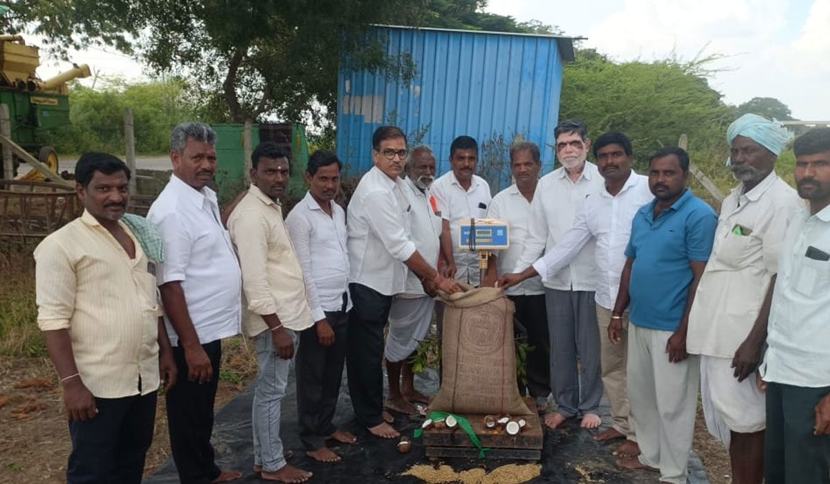 Medak | కొనుగోలు కేంద్రాలు సద్వినియోగం చేసుకోవాలి.. సోమక్కపేట పీఎసీఎస్ ఇంచార్జ్ చైర్మన్ రామచంద్ర రెడ్డి