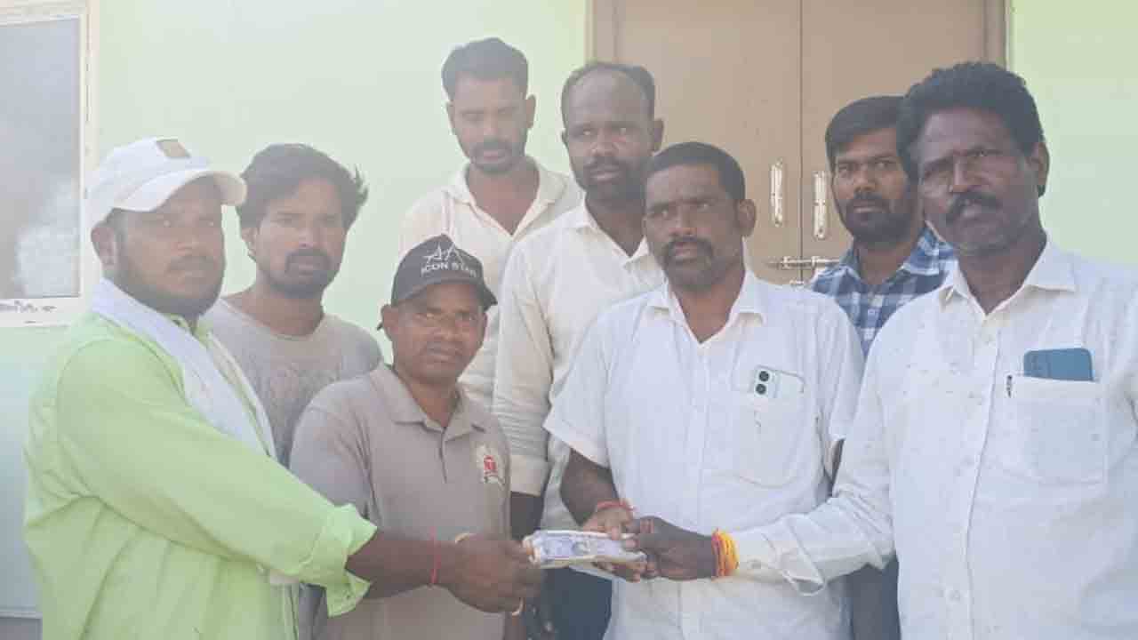 Medak | బాధిత కుటుంబానికి మాజీ ఎమ్మెల్యే పద్మదేవేందర్ రెడ్డి ఆర్థిక సహాయం