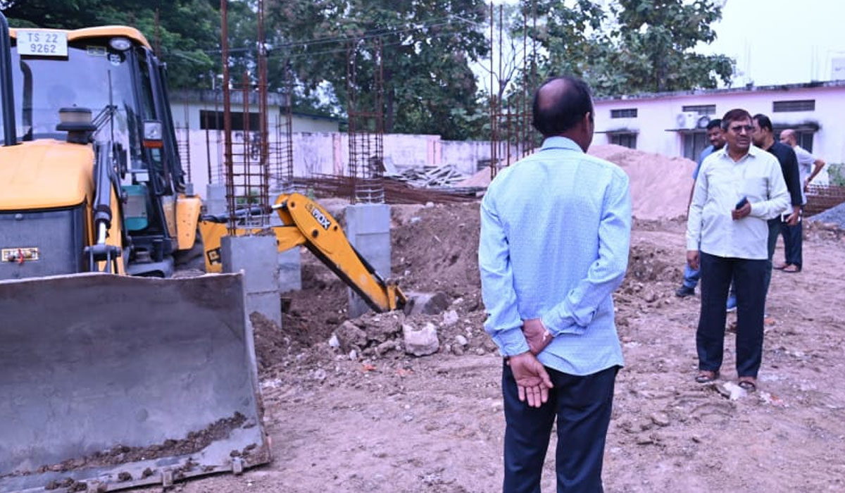 ZP Complex | జెడ్పీ కాంప్లెక్స్ నిర్మాణ పనులు త్వరితగతిన పూర్తి చేయాలి.. పెద్దపల్లి కలెక్టర్ కోయ శ్రీ హర్ష