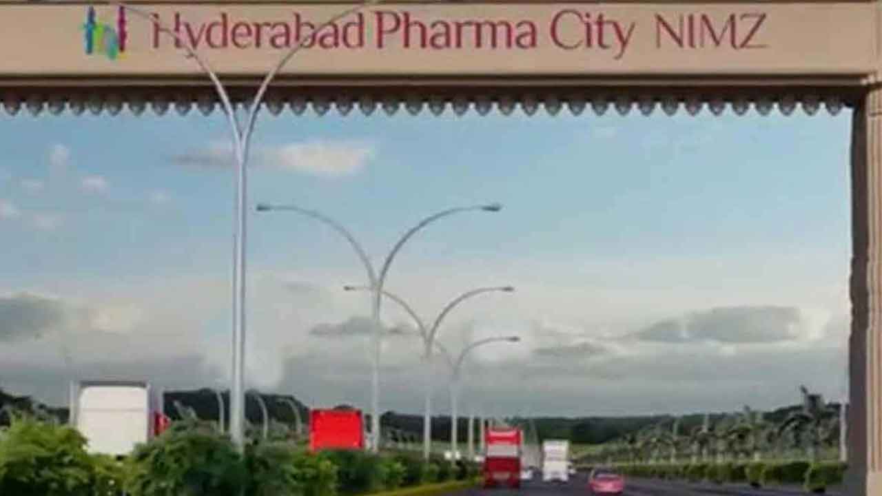 జూబ్లీహిల్స్‌ బరిలో ఫార్మా రైతులు