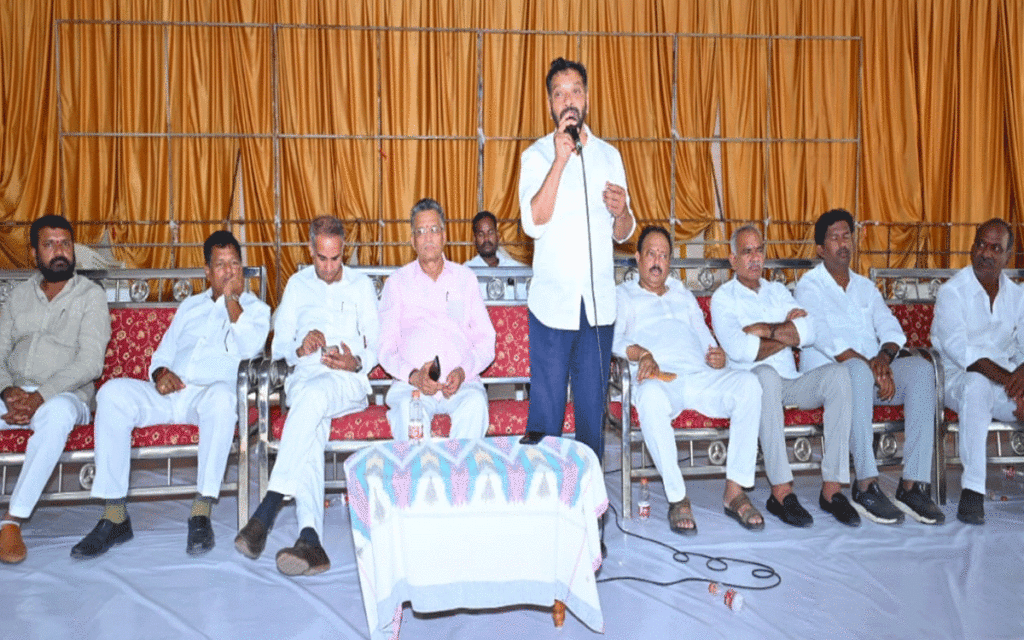 Bhoodan Pochampally : గెలిచే అభ్యర్థులను ఎంపిక చేసుకోవాలి : మాజీ ఎమ్మెల్యే పైళ్ల‌ శేఖర్ రెడ్డి