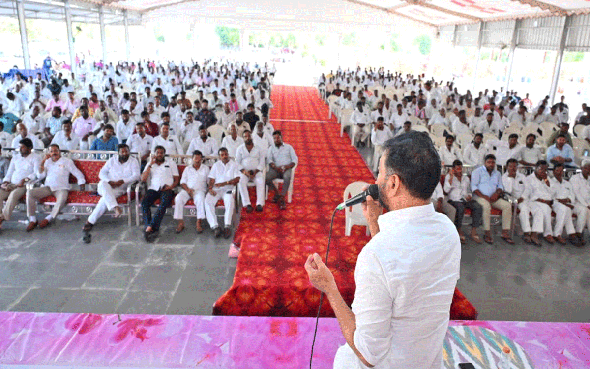Bhoodan Pochampally : గెలిచే అభ్యర్థులను ఎంపిక చేసుకోవాలి : మాజీ ఎమ్మెల్యే పైళ్ల‌ శేఖర్ రెడ్డి