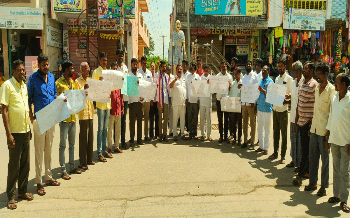 Rajapet : హైకోర్టు స్టే పై సుప్రీంలో న్యాయ పోరాటం చేయాలి : జూకంటి ప్రవీణ్ కుమార్