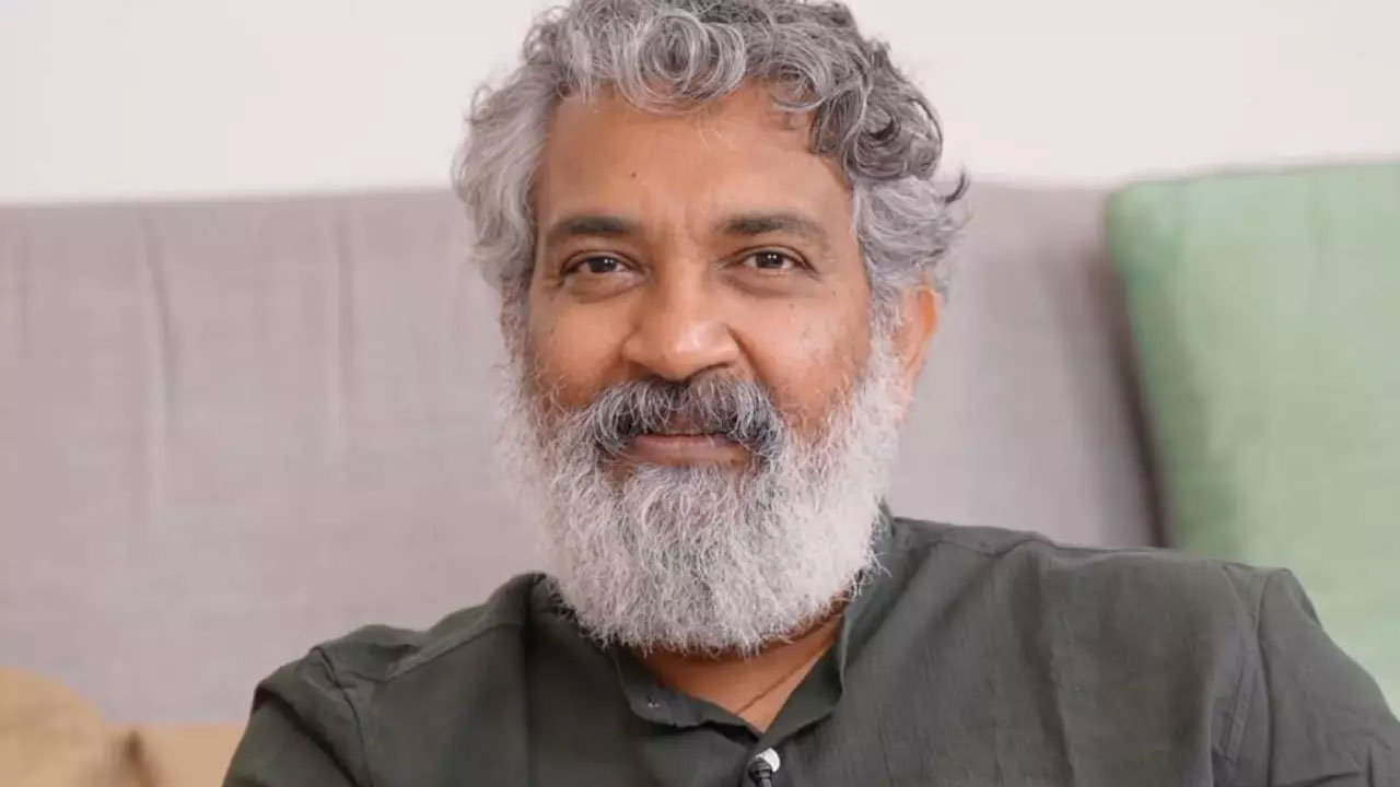 Rajamouli | ‘బాహుబలి: ది ఎపిక్’లో భారీ సర్ప్రైజ్ .. రాజమౌళి క్లారిటీతో పెరిగిన బ‌జ్