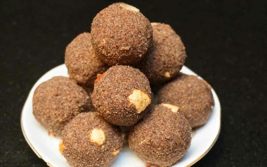 Ragi Laddu