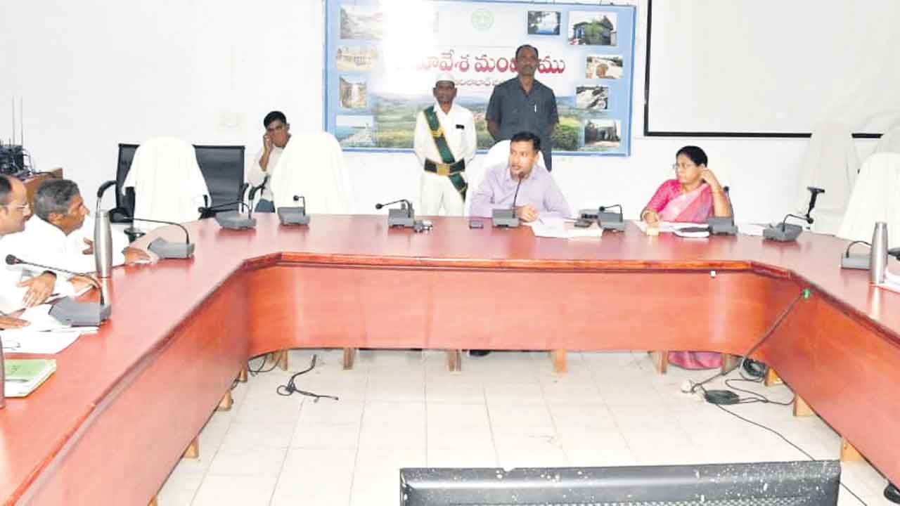 సీఎంఆర్‌ సరఫరా వేగవంతం చేయాలి