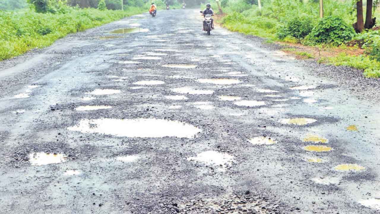 VUDA సరే.. అభివృద్ధి ఎక్కడా?.. ఆర్భాటంగా ప్రారంభించి.. చేతులెత్తేసి