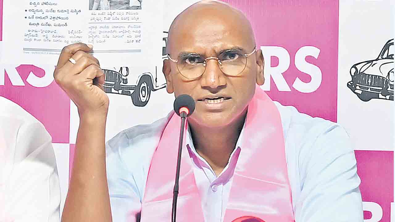 మంత్రులా.. మాఫియాడాన్‌లా?