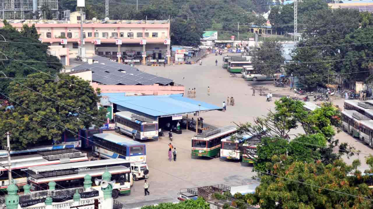 RTC | బీసీ బంద్‌తో ఆర్టీసీకి రూ. కోటి నష్టం