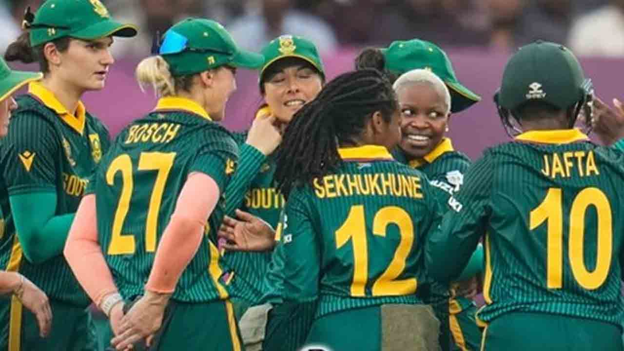 PAKW vs SAW | మళ్లీ వరుణుడిదే విజయం.. సెమీఫైనల్‌కు దూసుకెళ్లిన దక్షిణాఫ్రికా