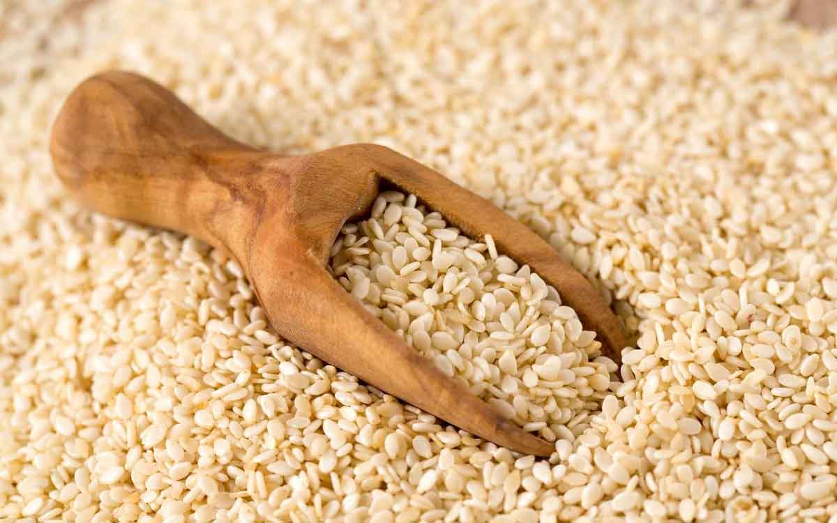 Sesame Seeds | నువ్వులు మన శరీరానికి చేసే మేలు అంతా ఇంతా కాదు.. రోజూ వాటిని ఇలా తినండి..