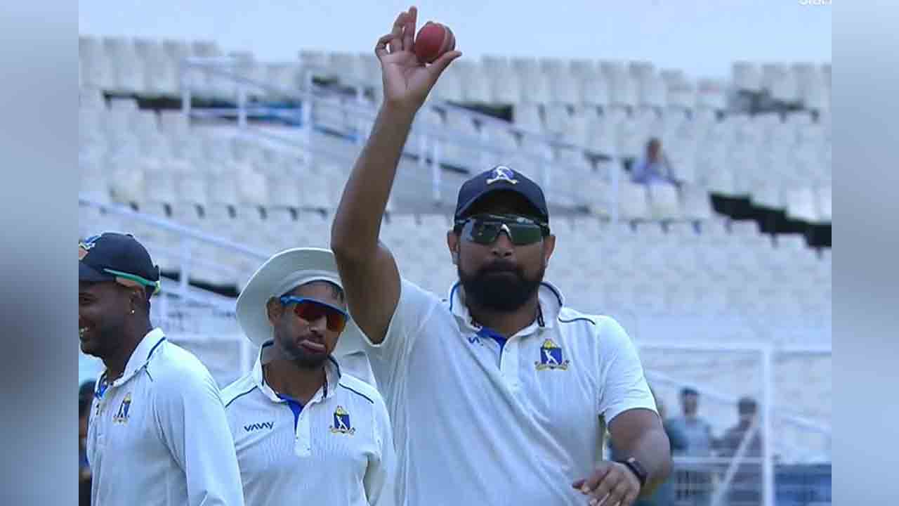 Mohammad Shami | రంజీ ట్రోఫీలో షమీ జోరు.. 7 వికెట్లతో గుజరాత్కు షాకిచ్చిన పేసర్