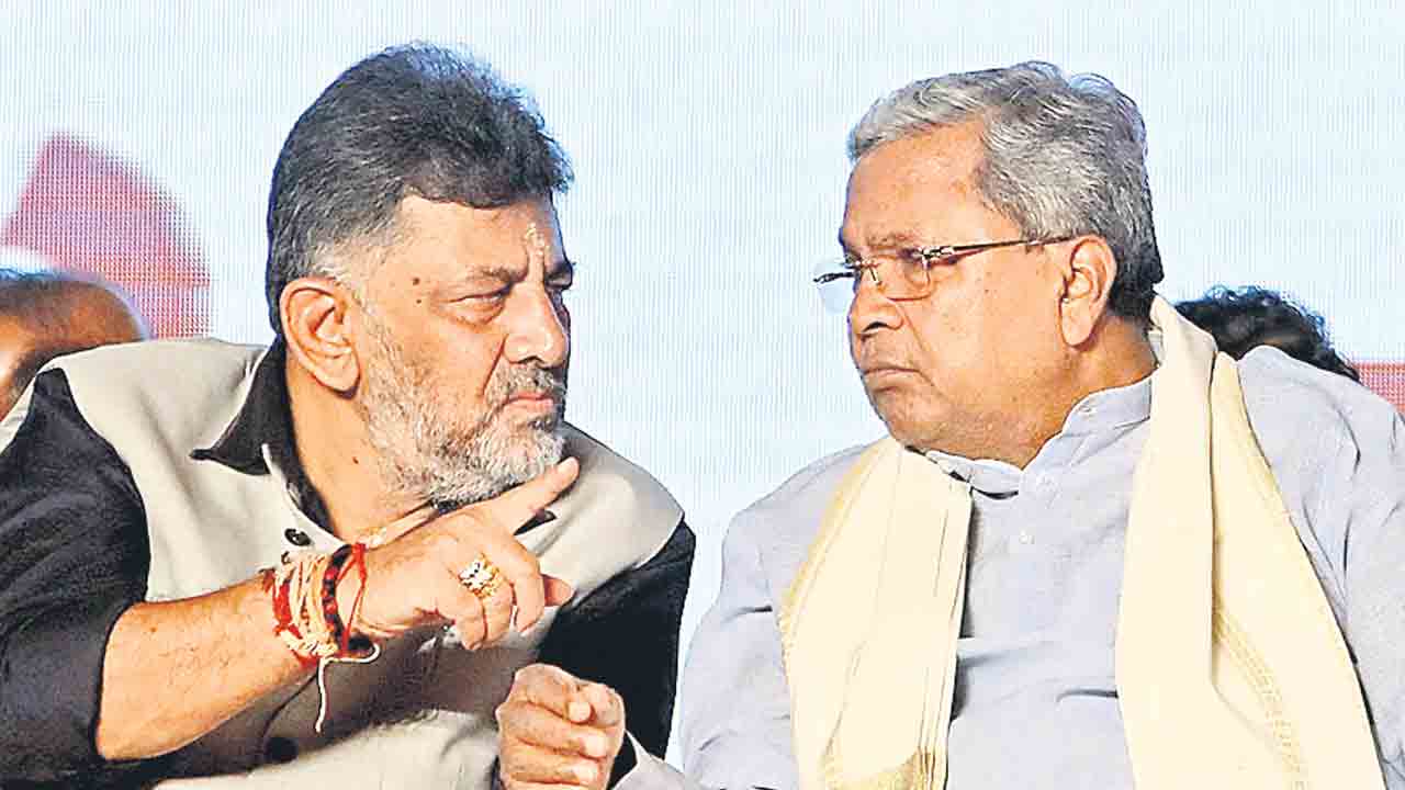 ముడుపులు ముట్టచెప్పనిదే బిల్లులకు మోక్షం లేదు.. కాంగ్రెస్‌ పాలనలో కమీషన్లు డబుల్‌