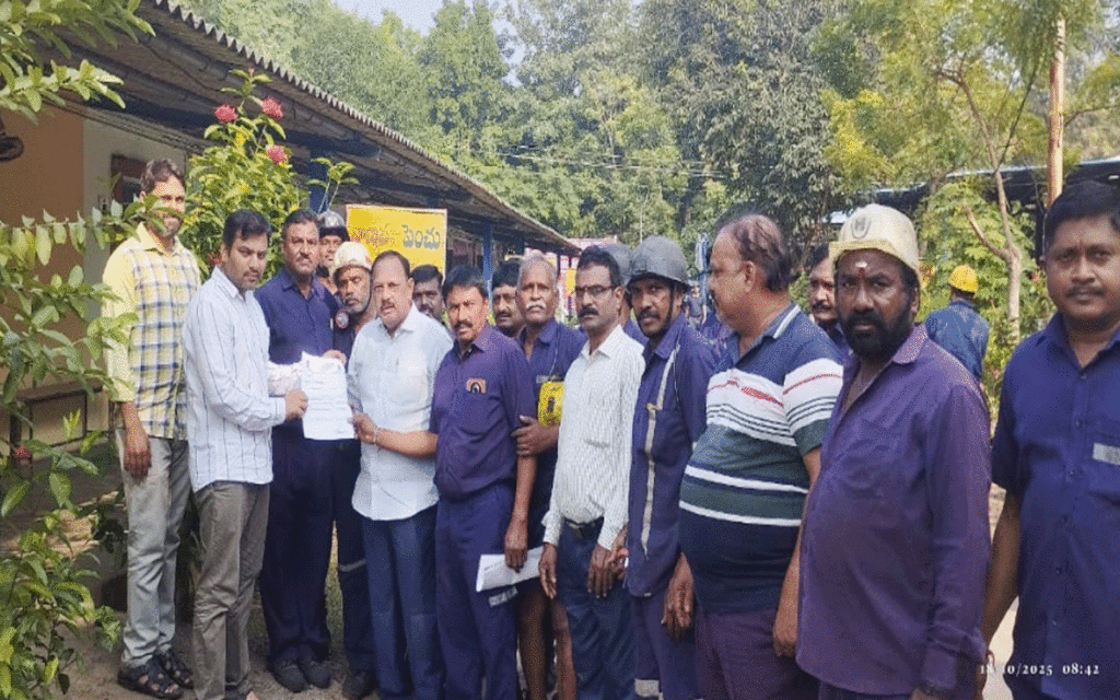 Ramavaram : బీసీలకు 42 శాతం రిజర్వేషన్లు వెంటనే అమలు చేయాలి