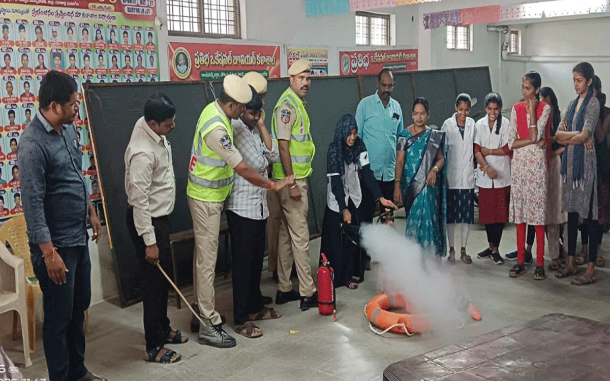 Choutuppal : ‘అగ్ని ప్రమాదాల పట్ల అప్రమత్తంగా ఉండాలి’