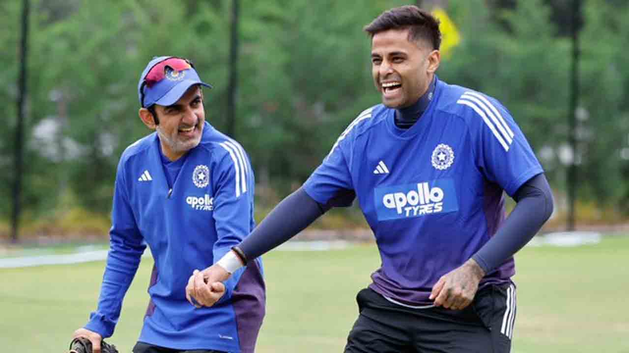 Suryakumar Yadav | కాంబినేషన్ల గురించి ఆలోచించం.. ఆసీస్పై కూడా ముగ్గురు స్పిన్నర్ల వ్యూహమే..!