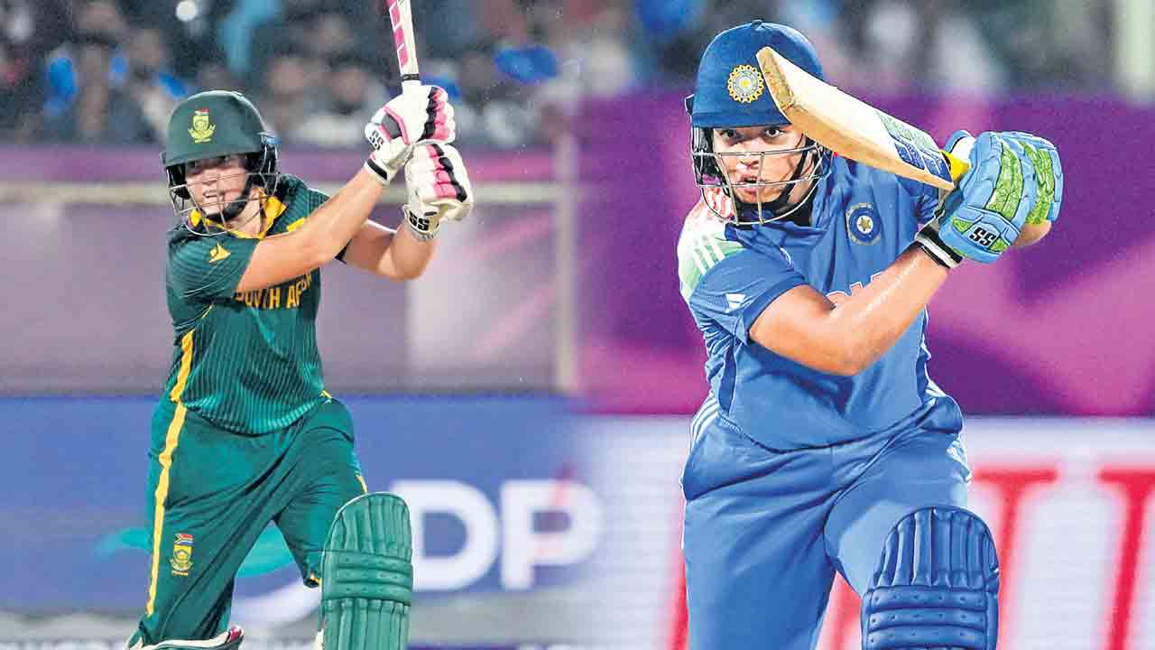 వన్డే ప్రపంచకప్‌లో భారత్‌కు అనూహ్య షాక్‌.. దక్షిణాఫ్రికాపై భారత్‌ చేజేతులా ఓటమి