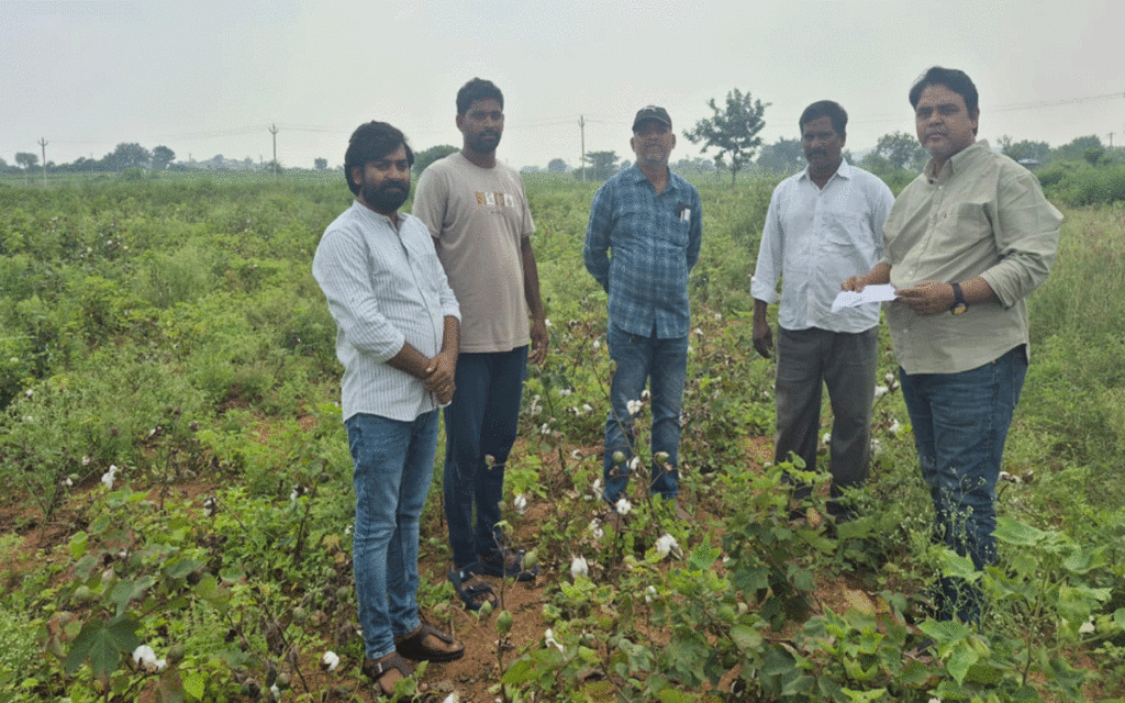 Devarakonda Rural : ప‌త్తి రైతులు కపాస్ కిసాన్ యాప్‌ను సద్వినియోగం చేసుకోవాలి : శ్రవణ్ కుమార్