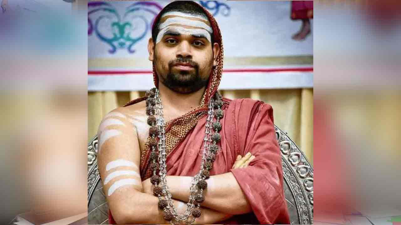 రేపు శృంగేరి మ‌ఠానికి రానున్న‌ శ్రీ విధూషేక‌ర భార‌తీ స్వామి..