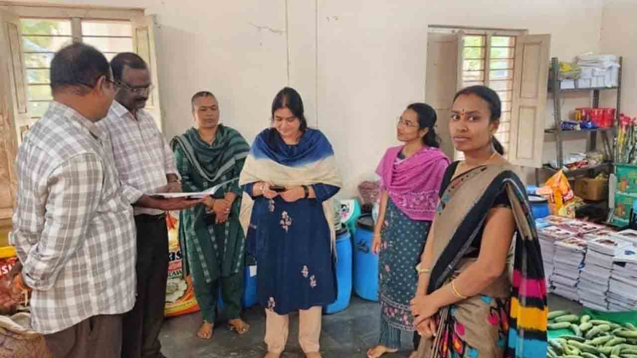 Additional Collector Sudheer | విద్యార్థులకు అన్ని వసతులు కల్పించాలి : అడిషనల్‌ కలెక్టర్‌ సుధీర్‌