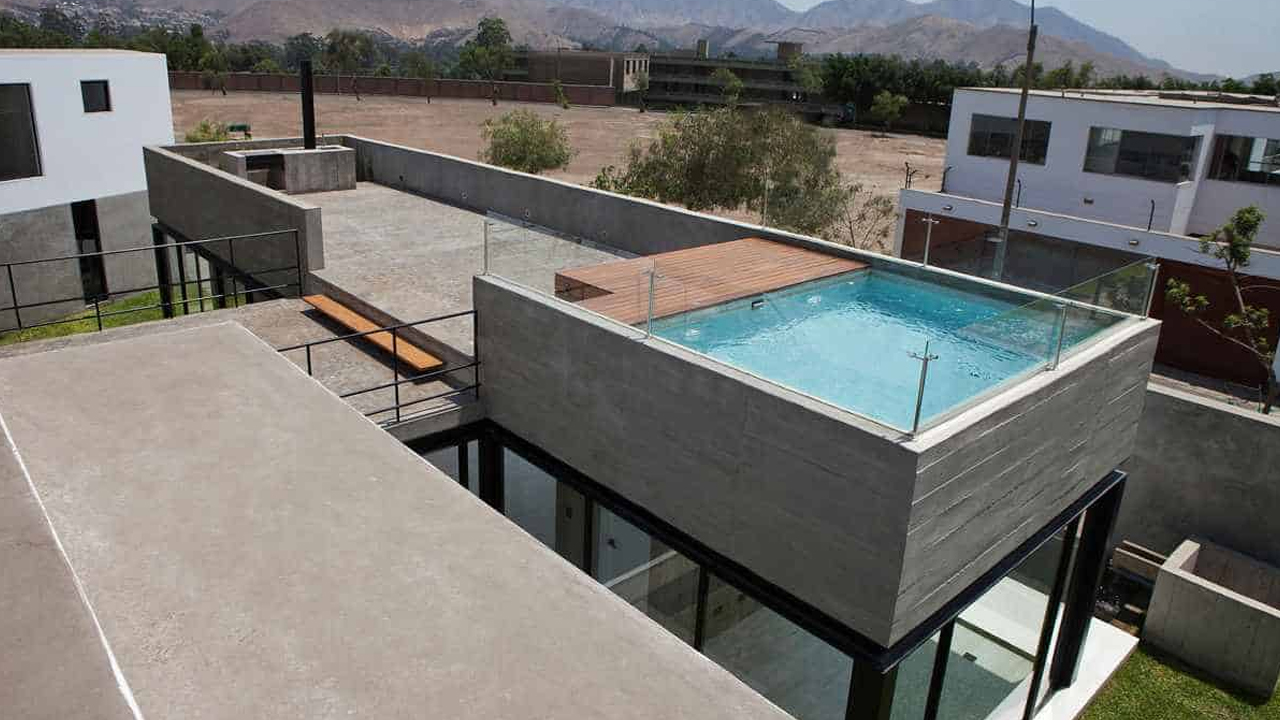 Shubha Vastu | ఇంటిమీద ఈశాన్యంలో స్విమ్మింగ్‌ పూల్‌ కట్టుకోవచ్చా?