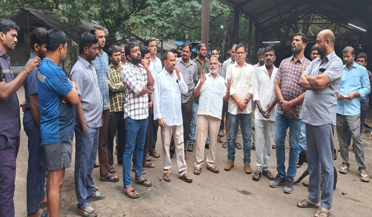 TBGKS | కారుణ్య నియామకాలు కొనసాగుతాయా..? లేదా..?.. టీబీజీకేఎస్ కేంద్ర సీనియర్ ఉపాధ్యక్షుడు నూనె కొమరయ్య