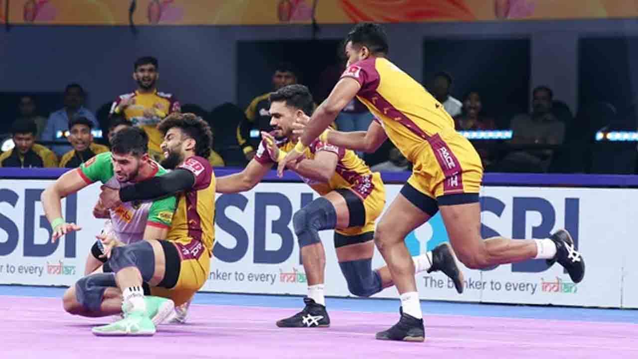 PKL 2025 | పట్నా పైరేట్స్ జైత్రయాత్రకు బ్రేక్.. క్వాలిఫయర్ 2కు దూసుకెళ్లిన తెలుగు టైటాన్స్..!