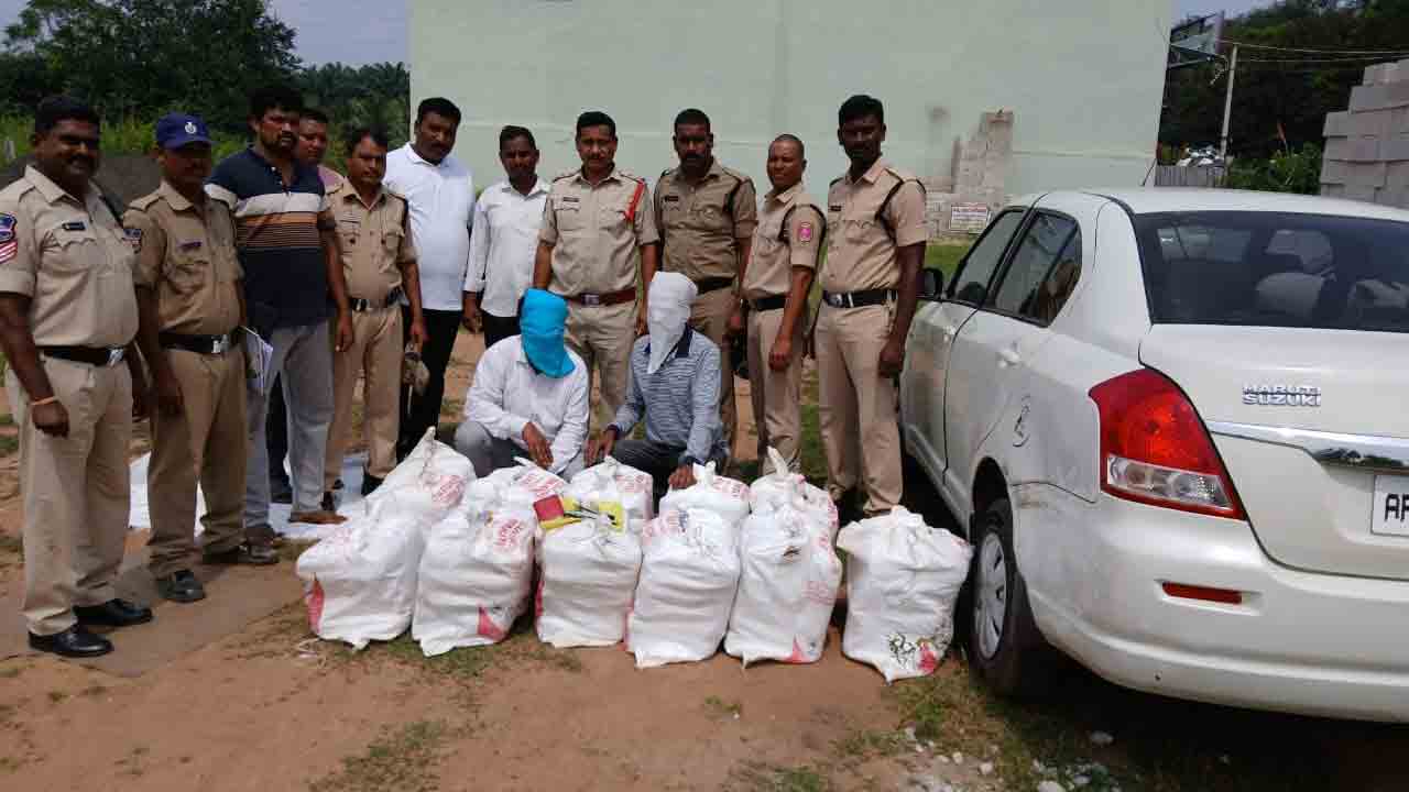 రూ.1.11 కోట్ల విలువైన గంజాయి పట్టివేత