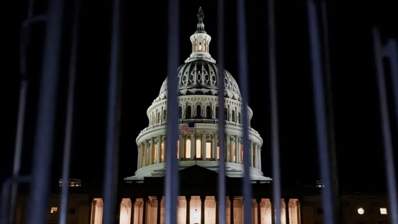 US Shutdown: సేనేట్‌లో రిప‌బ్లికన్ బిల్లుకు ద‌క్క‌ని ఆమోదం.. అమెరికా ష‌ట్‌డౌన్