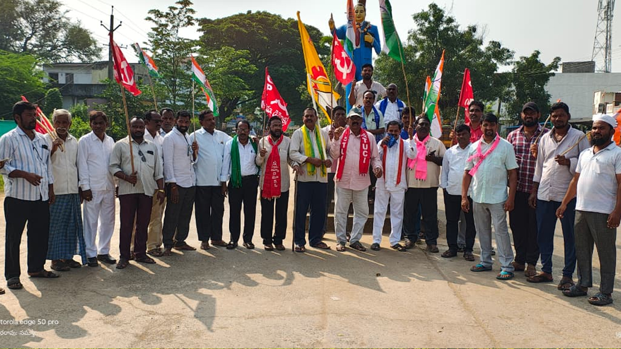 BC Bandh | వైరా నియోజకవర్గ వ్యాప్తంగా కొనసాగుతున్న బంద్