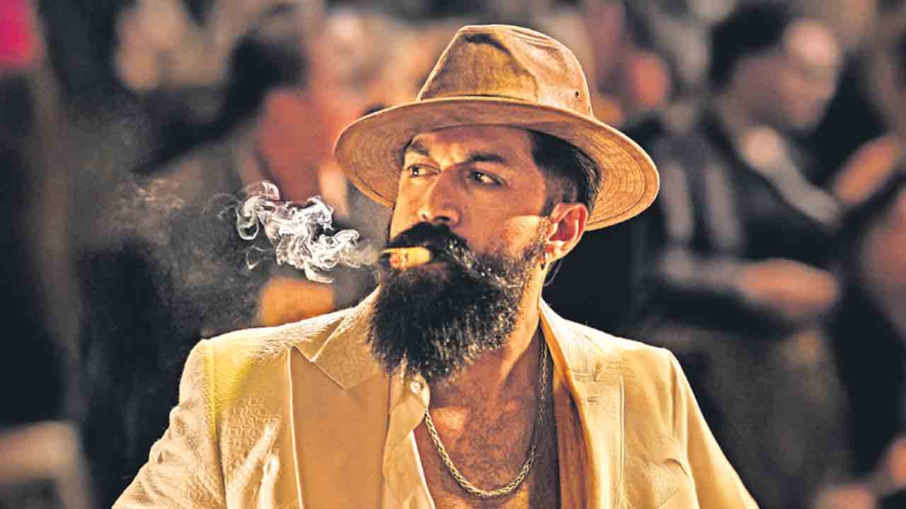 గోవా బ్యాక్‌డ్రాప్‌ గ్యాంగ్‌స్టర్‌ డ్రామా టాక్సిక్‌