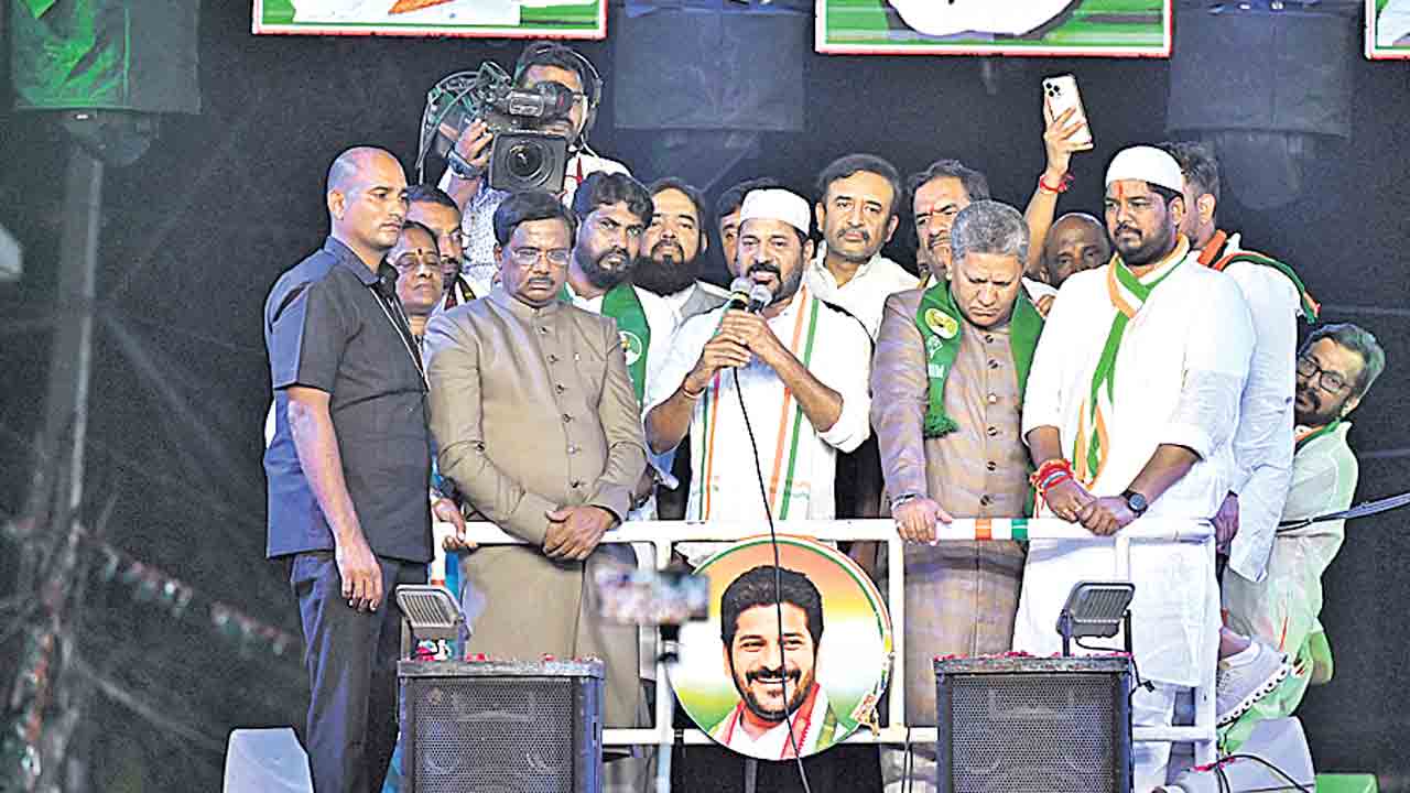 35 కోట్లున్న నవీన్‌యాదవ్‌ గరీబ్‌ బిడ్డనట?