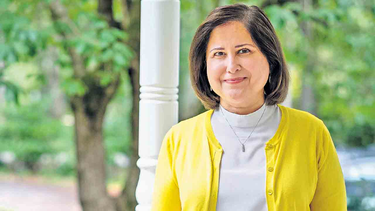 గన్నుకు ఎదురు నిలిచి గవర్నర్‌గా గెలిచి