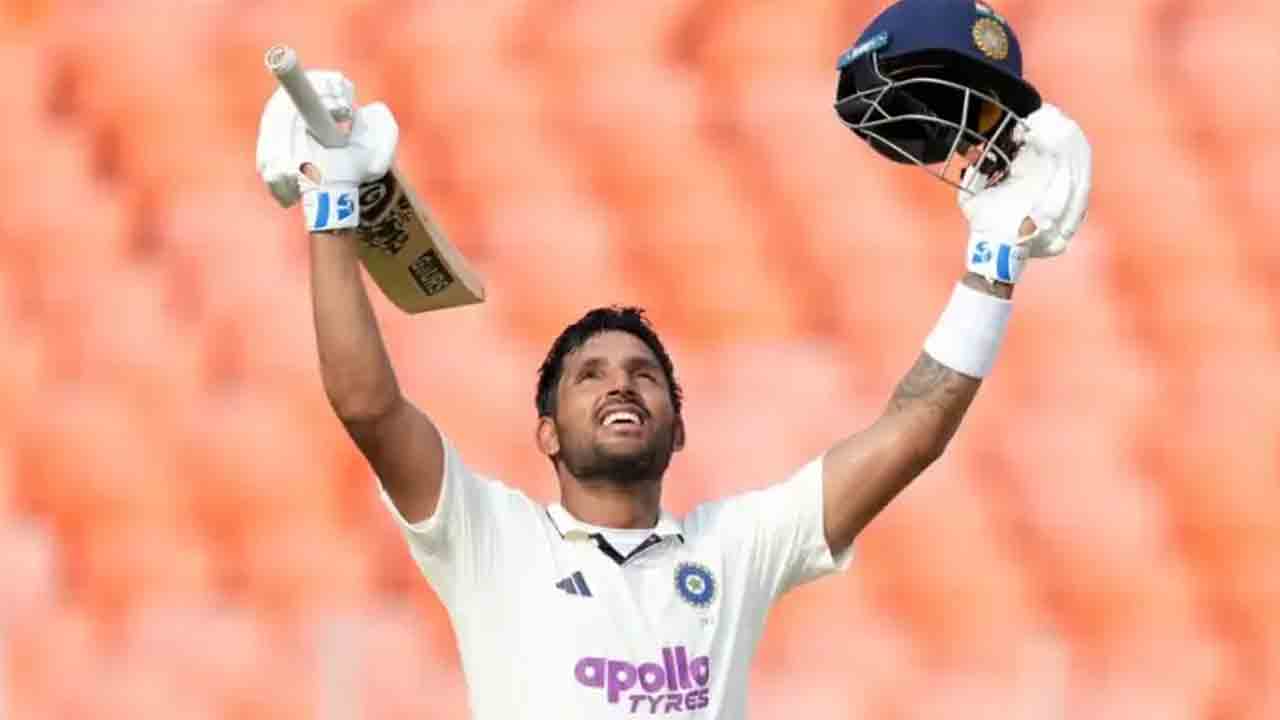 జురెల్‌ శతకం.. భారత్‌ ‘ఏ’ 255 ఆలౌట్‌