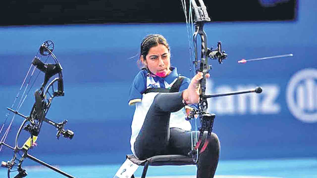 ఆసియా కప్‌లో శీతల్‌.. రెగ్యులర్‌ ఆర్చర్లతో పోటీకి