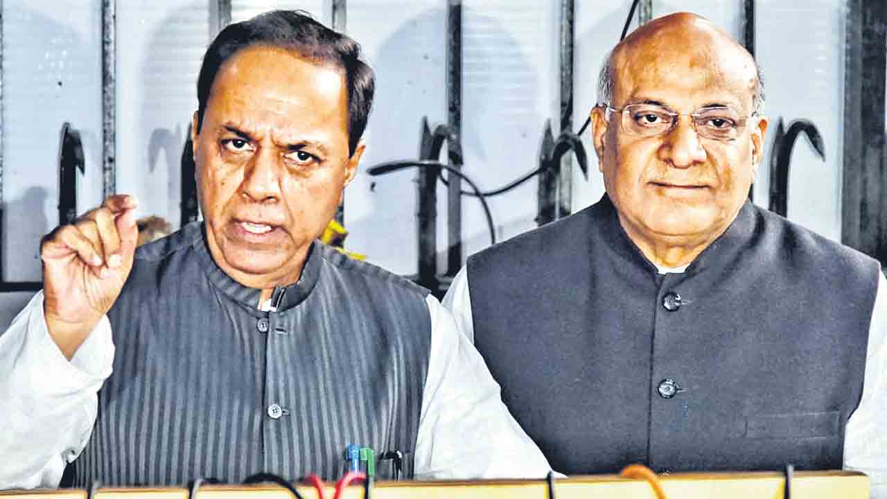 ఓటమి భయంతో అధికార దుర్వినియోగం.. జూబ్లీహిల్స్‌లో ఓటర్లను బెదిరిస్తున్న కాంగ్రెస్‌