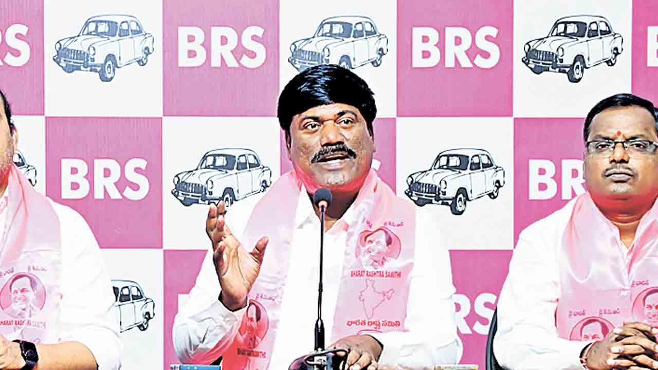 సర్కారు నిర్లక్ష్యంతోనే రైతులకు నష్టం.. తుఫాన్‌ ప్రభావంపై అంచనాలో ఫెయిల్‌