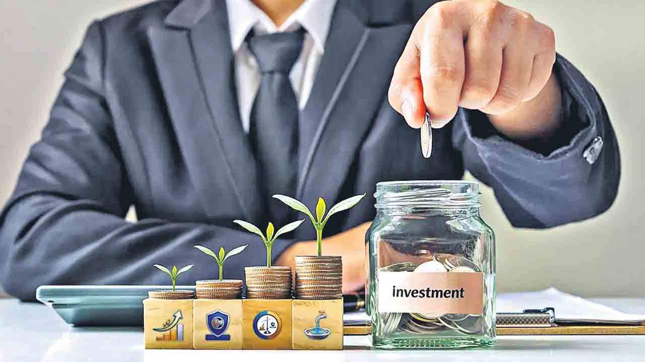 ఎంఎఫ్‌లకు గిరాకీ అంతంతే.. గత నెల ఈక్విటీ స్కీముల్లో 19 శాతం పడిపోయిన పెట్టుబడులు